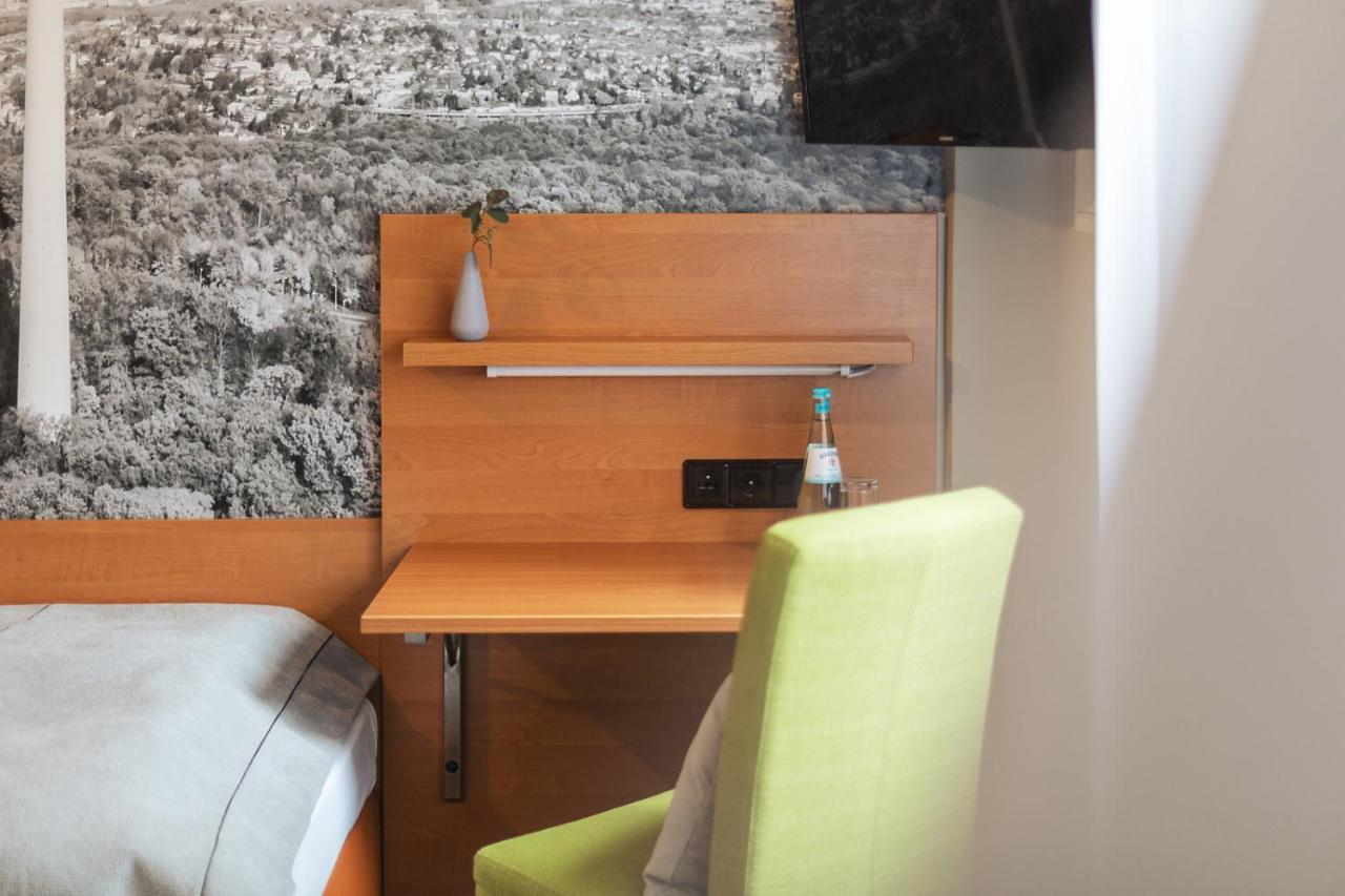 Novum Hotel Bruy Штутгарт Экстерьер фото