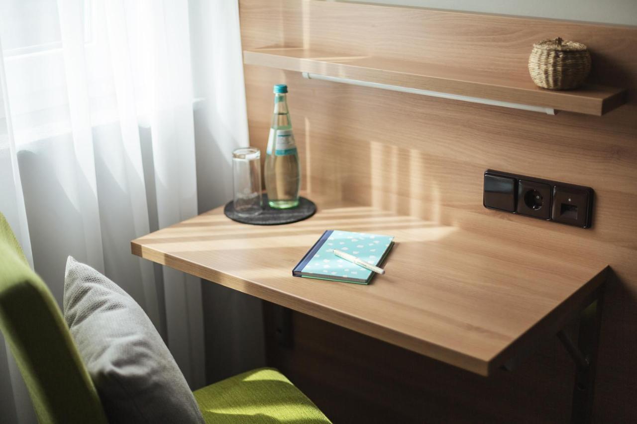 Novum Hotel Bruy Штутгарт Экстерьер фото